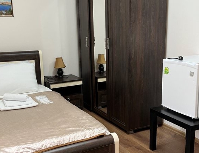 КОМФОРТ 2-МЕСТНЫЙ 1-КОМНАТНЫЙ - Отель «Дельфин» Сухум