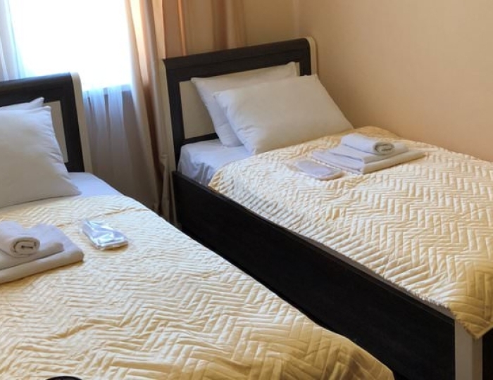 КОМФОРТ 4-МЕСТНЫЙ 2-КОМНАТНЫЙ - Отель «Дельфин» Сухум