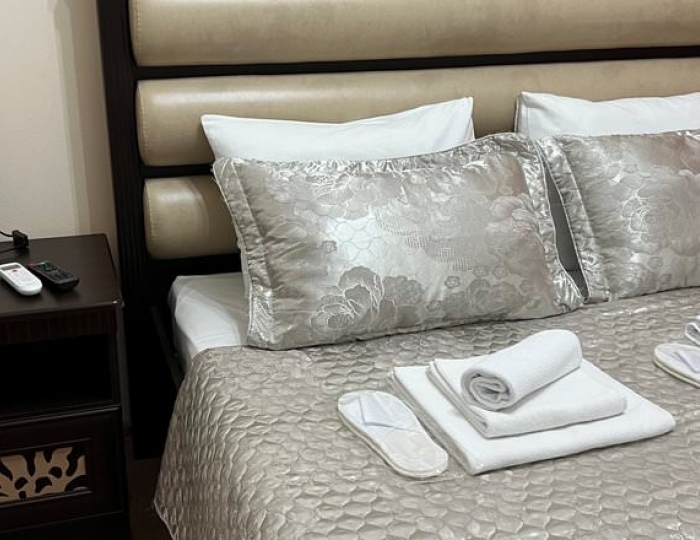 СЕМЕЙНЫЙ 4-МЕСТНЫЙ 2-КОМНАТНЫЙ ДЕЛЮКС - Отель «Дельфин» Сухум