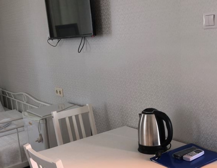 СЕМЕЙНЫЙ 6-МЕСТНЫЙ 2-КОМНАТНЫЙ КОМФОРТ - Отель «Дельфин» Сухум